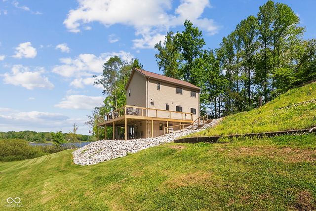 1068 S Turnbow Drive, Rockville, IN 47872