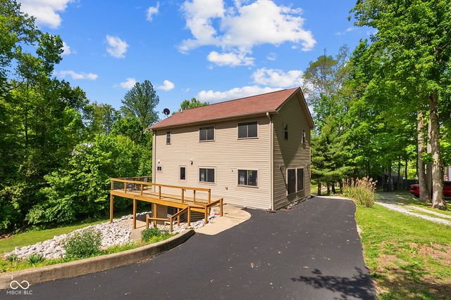 1068 S Turnbow Drive, Rockville, IN 47872
