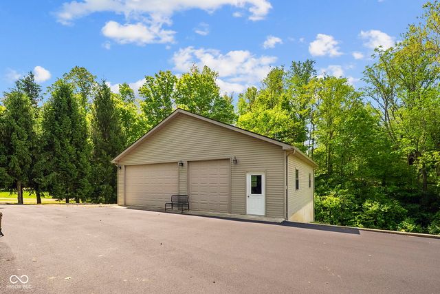 1068 S Turnbow Drive, Rockville, IN 47872