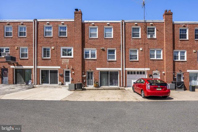 454 WOODLAWN TER, Collingswood, NJ 08108