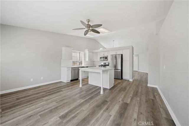 24428 Oakridge Cir, Murrieta, CA 92562