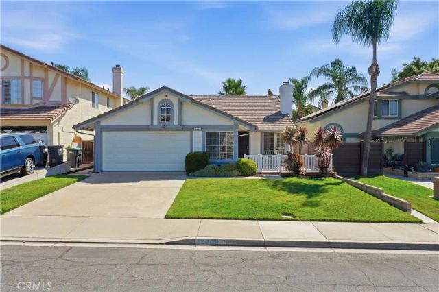 24428 Oakridge Cir, Murrieta, CA 92562