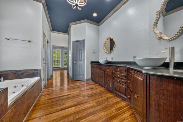 100 Lost Lake Point, Hot Springs, AR 71913