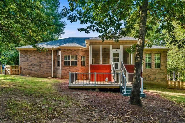 100 Lost Lake Point, Hot Springs, AR 71913