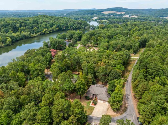 100 Lost Lake Point, Hot Springs, AR 71913
