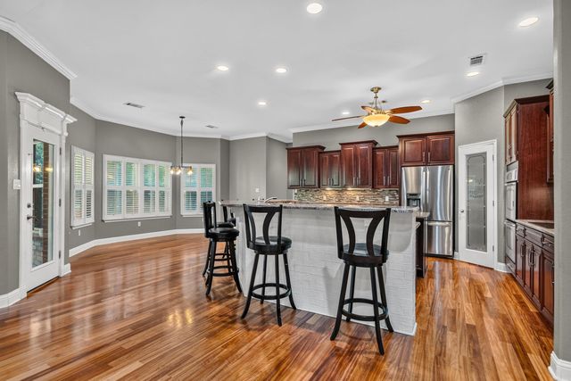 100 Lost Lake Point, Hot Springs, AR 71913