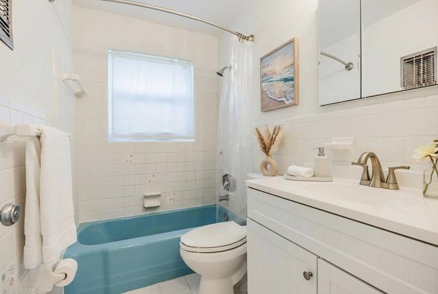 270 SE 9th Court, Pompano Beach, FL 33060