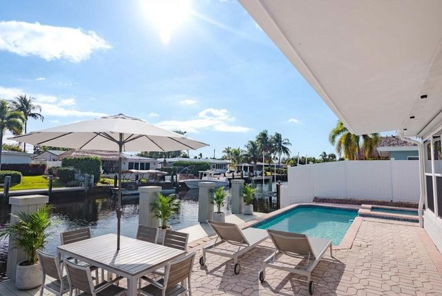 270 SE 9th Court, Pompano Beach, FL 33060