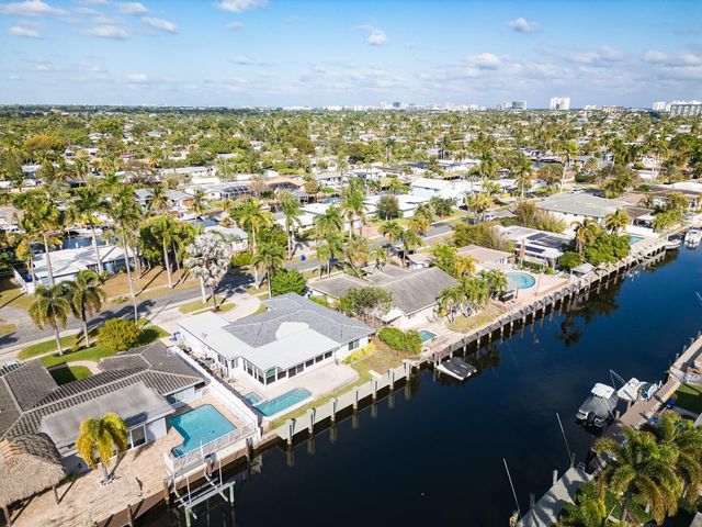 270 SE 9th Court, Pompano Beach, FL 33060