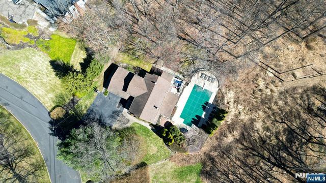 43 Hering Road, Montvale, NJ 07645