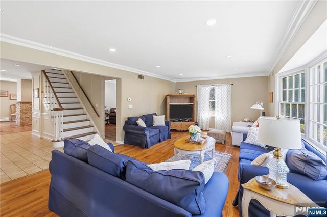 43 Hering Road, Montvale, NJ 07645