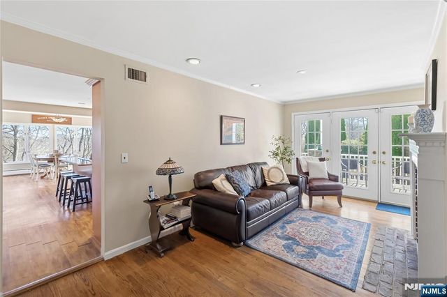 43 Hering Road, Montvale, NJ 07645