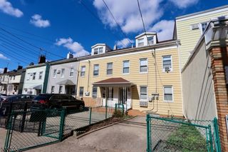87 Union St, Newark City, NJ 07105