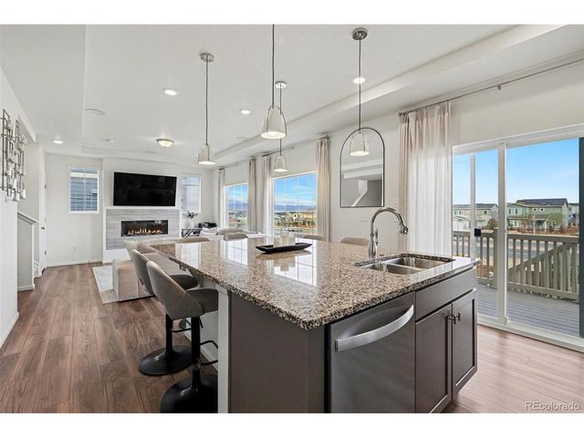 1049 Larkspur Dr, Erie, CO 80516