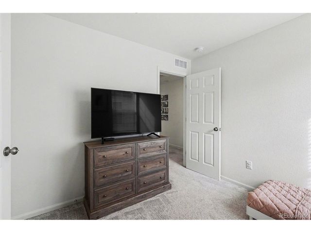 1049 Larkspur Dr, Erie, CO 80516