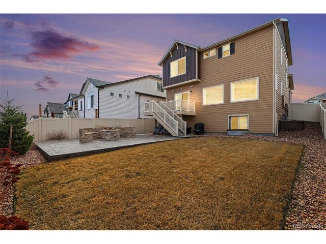 1049 Larkspur Dr, Erie, CO 80516
