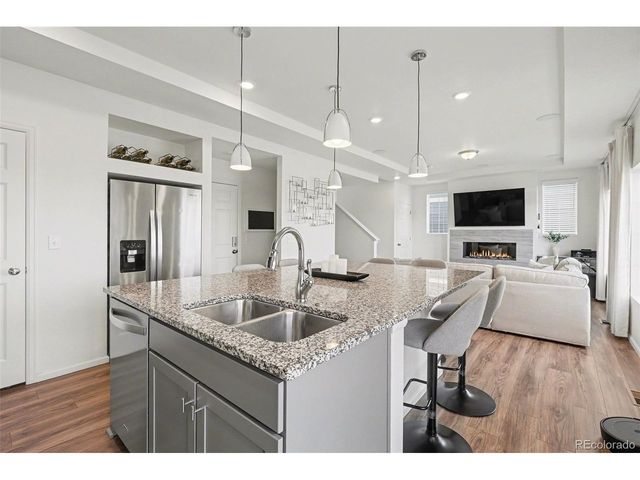 1049 Larkspur Dr, Erie, CO 80516