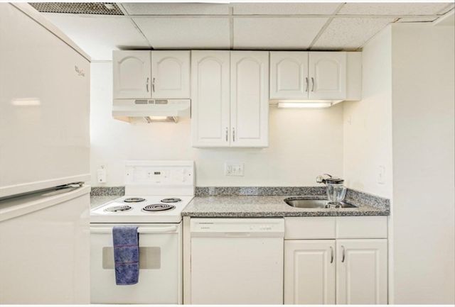 464 Commonwealth Ave 53, Boston, MA 02215