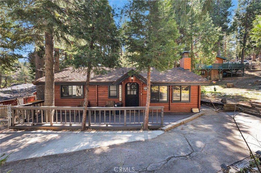 Image 1 of property listing at 2130 Spring Oak, Running Springs, CA 92382