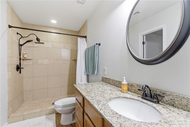 21048 Richard Court, Siloam Springs, AR 72761