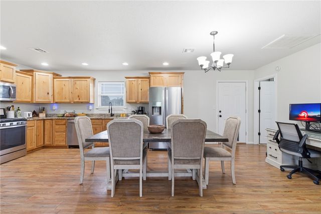 21048 Richard Court, Siloam Springs, AR 72761