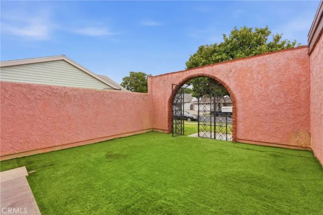 20215 Tajuata Ave, Carson, CA 90746