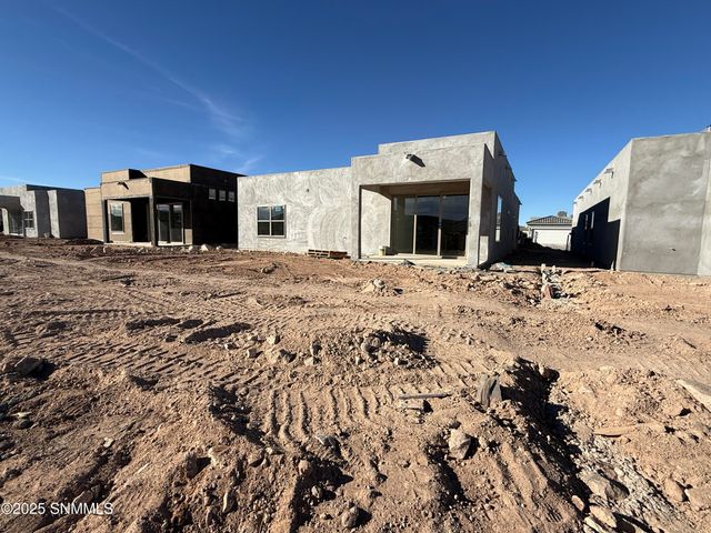 3742 Daybreak Street, Las Cruces, NM 88012