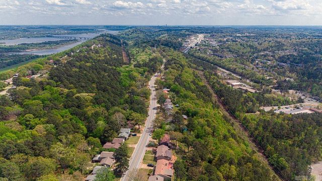 12741 Southridge Dr Drive, Little Rock, AR 72212