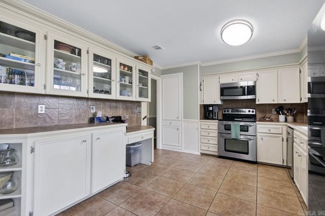 12741 Southridge Dr Drive, Little Rock, AR 72212