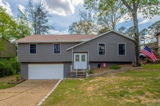 12741 Southridge Dr Drive, Little Rock, AR 72212