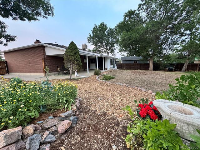 992 S Simms Street, Denver, CO 80228