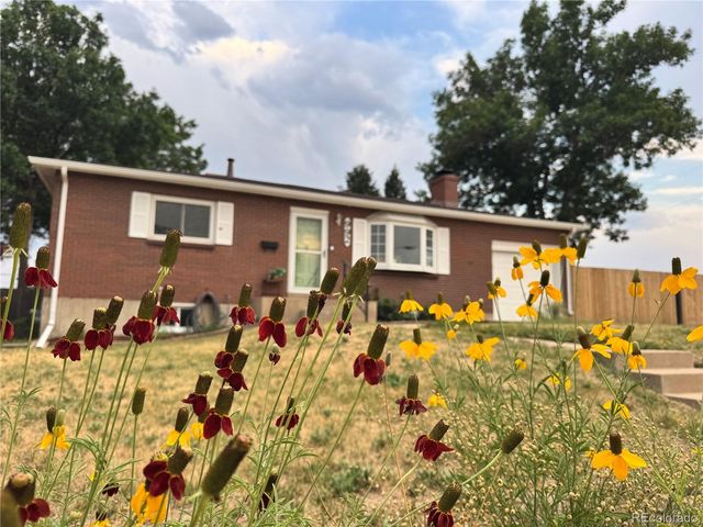 992 S Simms Street, Denver, CO 80228