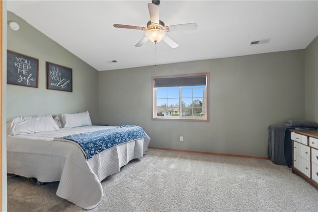 4441 Derby Drive, Marion, IA 52302