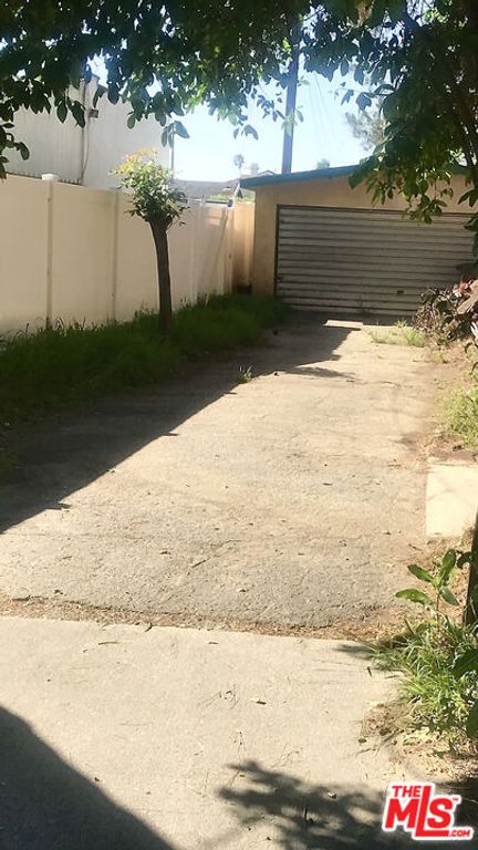 Image 4 of property listing at 5209 La Madera Avenue, El Monte, CA 91732