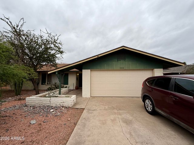 1318 E La Jolla Drive, Tempe, AZ 85282