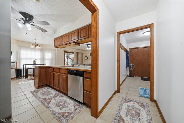 3210 Center Road, Ashtabula, OH 44004