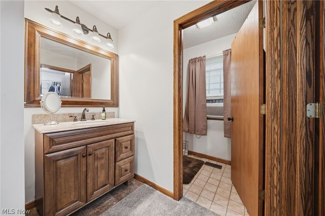 3210 Center Road, Ashtabula, OH 44004
