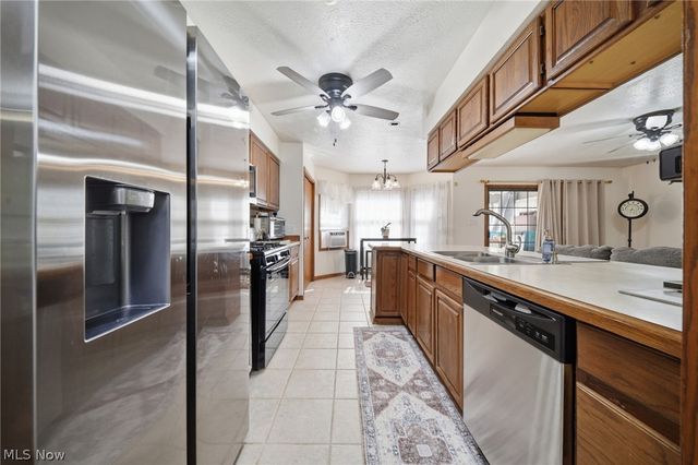 3210 Center Road, Ashtabula, OH 44004