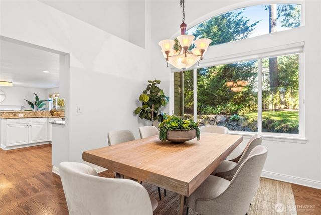 11016 166th Place NE, Redmond, WA 98052