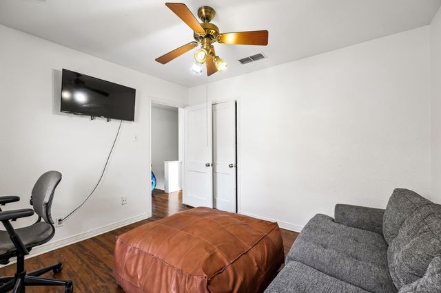 6326 Bordeaux Avenue, Dallas, TX 75209