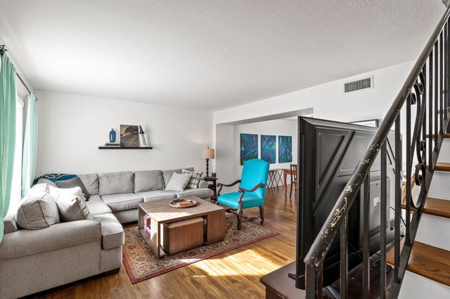 6326 Bordeaux Avenue, Dallas, TX 75209