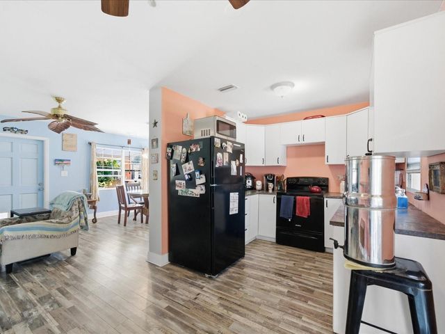 10698 106TH STREET, Largo, FL 33773