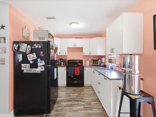 10698 106TH STREET, Largo, FL 33773