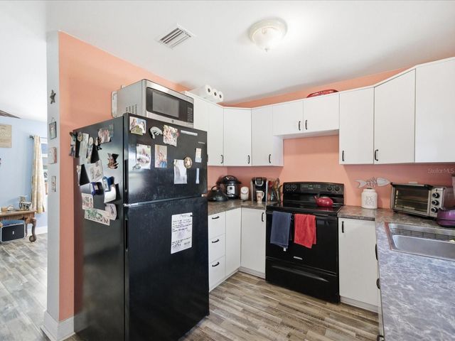 10698 106TH STREET, Largo, FL 33773