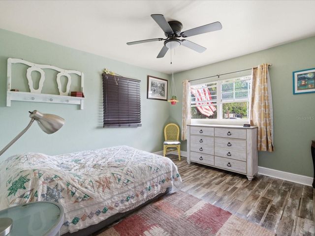 10698 106TH STREET, Largo, FL 33773