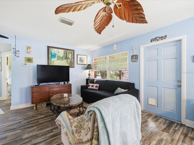 10698 106TH STREET, Largo, FL 33773