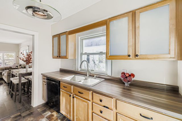 5336 35th Avenue S, Minneapolis, MN 55417