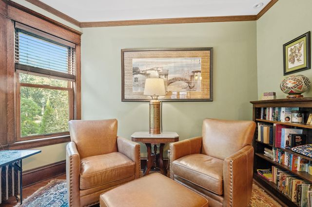 997 Lincoln Avenue, Saint Paul, MN 55105
