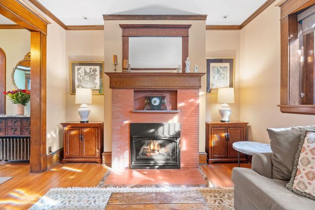 997 Lincoln Avenue, Saint Paul, MN 55105