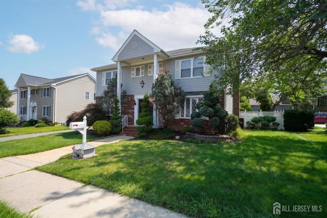 100 Howell Avenue, Fords, NJ 08863